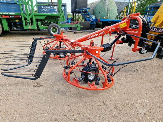 KUHN HAYBOB 300