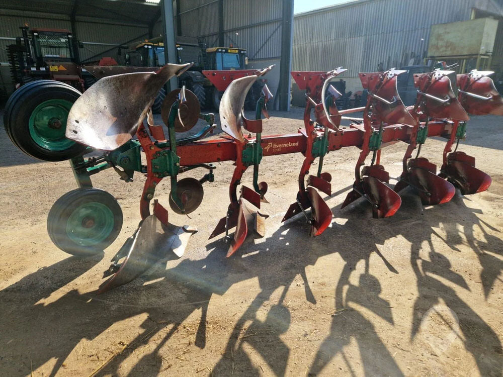 KVERNELAND LO300-85