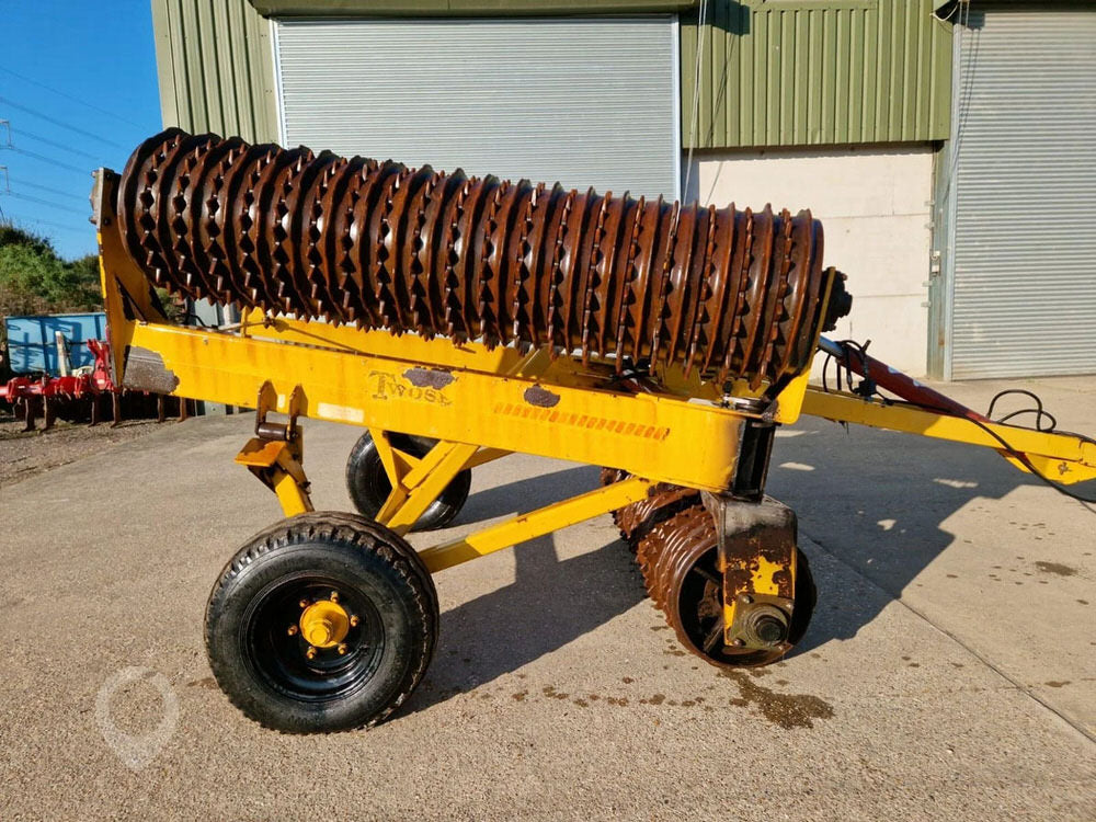 TWOSE FBR3-640 - 2004