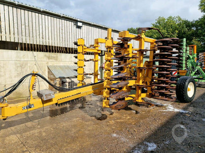 KNIGHT FARM MACHINERY XACT - 2008