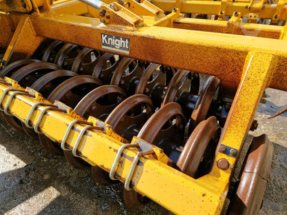KNIGHT FARM MACHINERY XACT - 2008