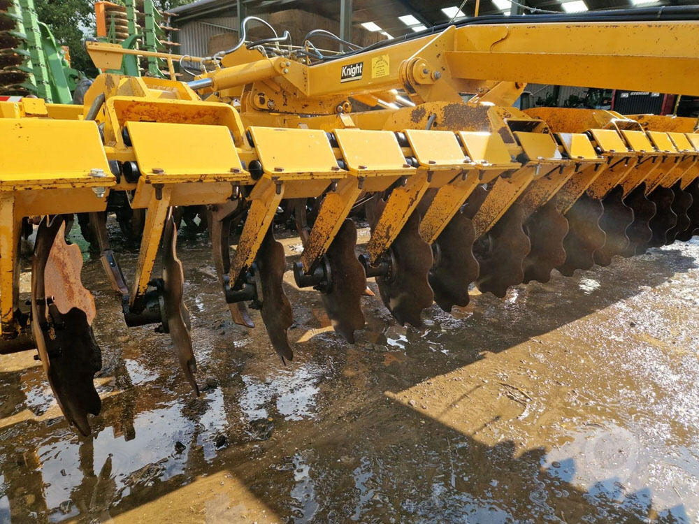 KNIGHT FARM MACHINERY XACT - 2008