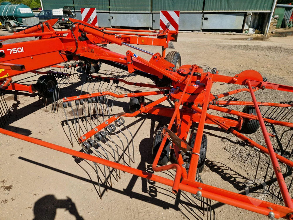 KUHN GA7501 - 2008