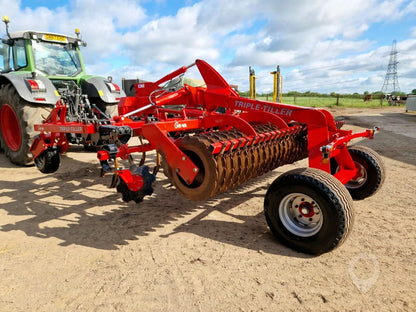 HE-VA TRIPLE-TILLER - 2011