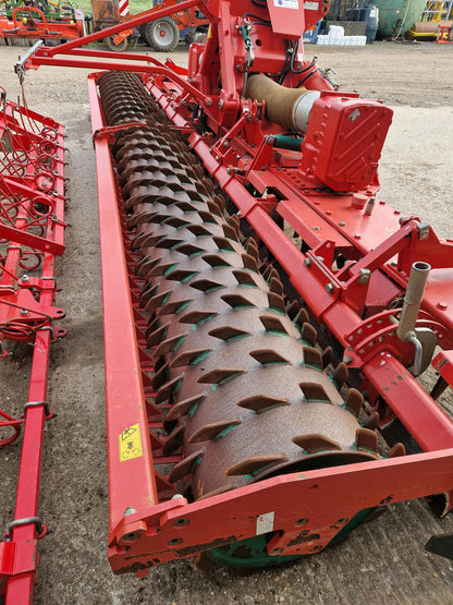 Kverneland 6m NG-H 101 F30 Heavy Duty Powerharrow - 2015