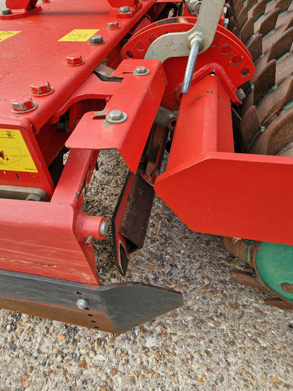 Kverneland 6m NG-H 101 F30 Heavy Duty Powerharrow - 2015