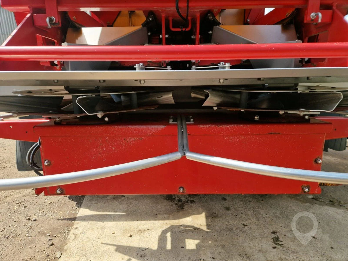 KRM BREDAL F10 - 2018