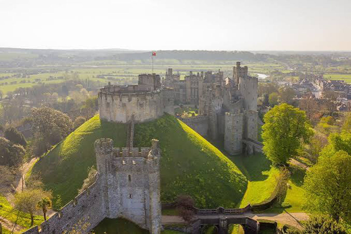 Arundel Castle & Gardens Day Trip - Sunday 29th August 2027