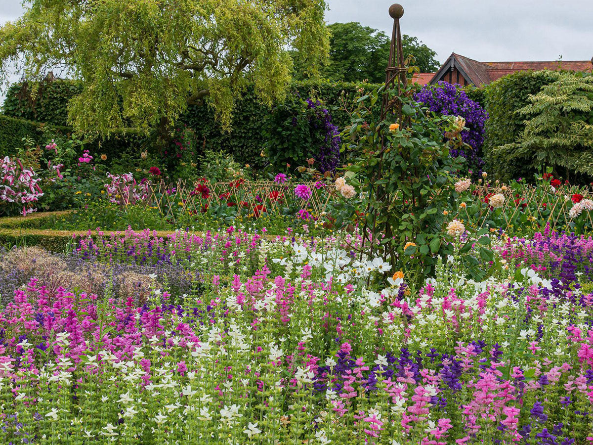 Arundel Castle & Gardens Day Trip - Sunday 29th August 2027