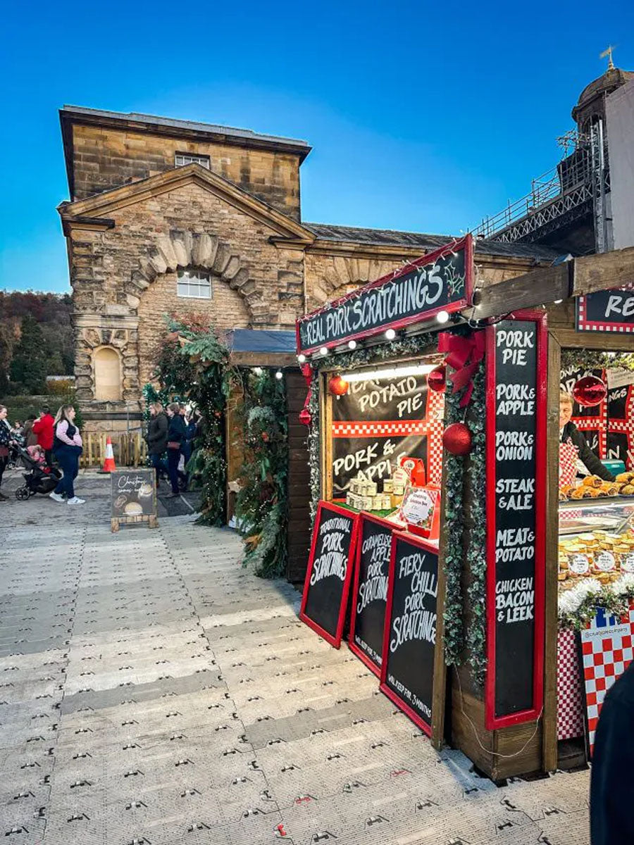 Chatsworth House & Christmas Market - Monday 30th November 2026