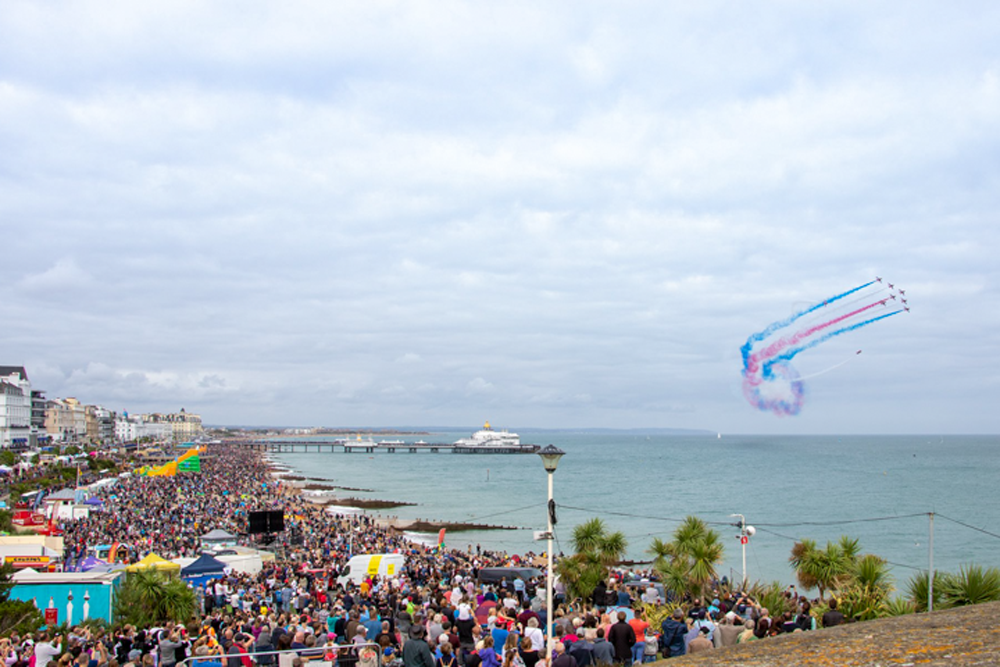 Airbourne: Eastbourne International Air show is a premier, award-winning free four-day event held annually in August along the East Sussex coastline. It features spectacular aerial displays from RAF and international teams, including fast jets and historic warbirds over a 2-mile seafront, complemented by military exhibitions, ground entertainment, and evening fireworks.