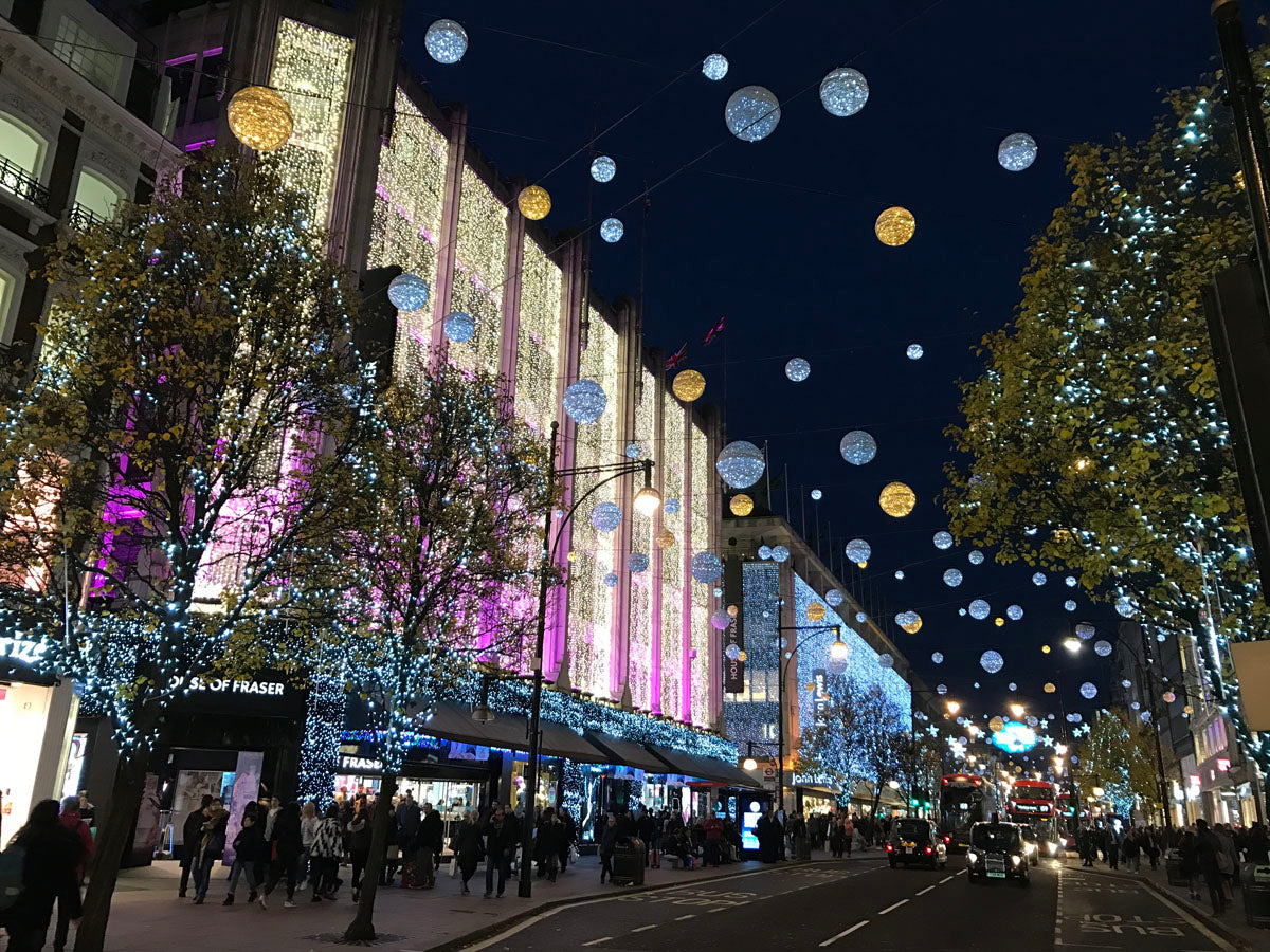 London Christmas Lights & Fish 'N' Chips Day Trip - Monday 14th December 2026