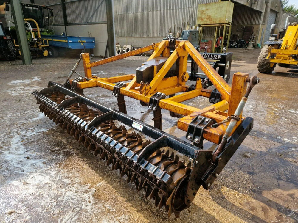 MCCONNEL SHAKAERATOR 3000