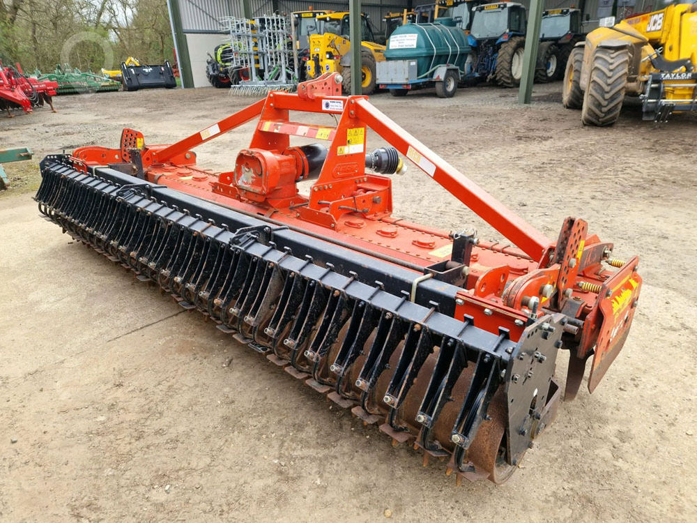 MASCHIO TERREMOTO 400 - 2008