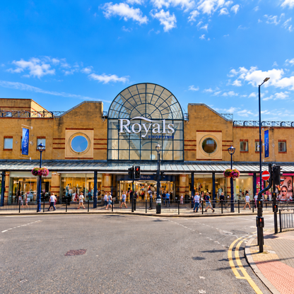 Southend Coastal Day Trip - Monday 5th July 2027
