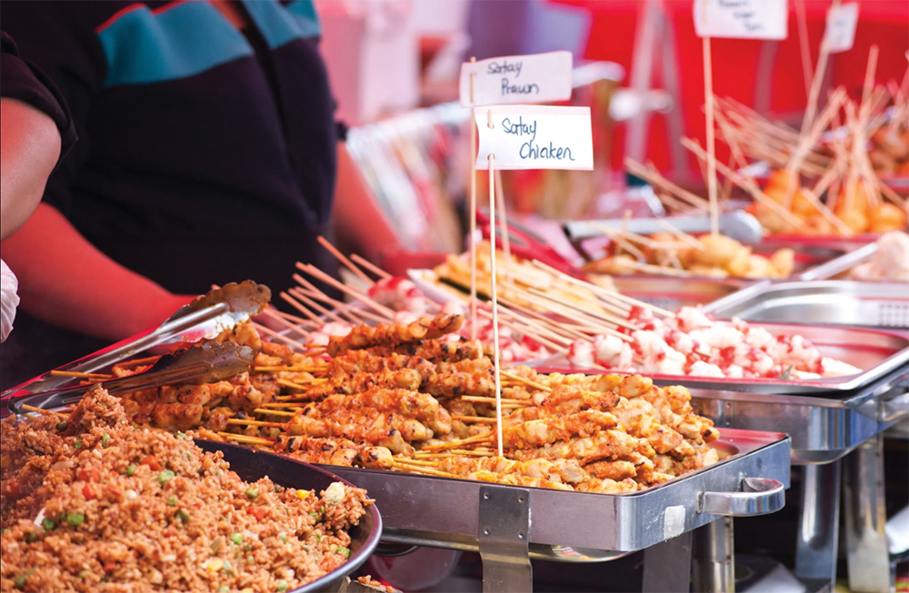 The Southsea Food Festival is a major two-day, annual event in Portsmouth, showcasing over 80 local food and drink businesses, chefs, and producers. Cantered around Palmerston Road and Avenue De Caen, it offers live cooking demonstrations on a kitchen stage, diverse street food, and family-friendly entertainment, drawing tens of thousands of visitors.