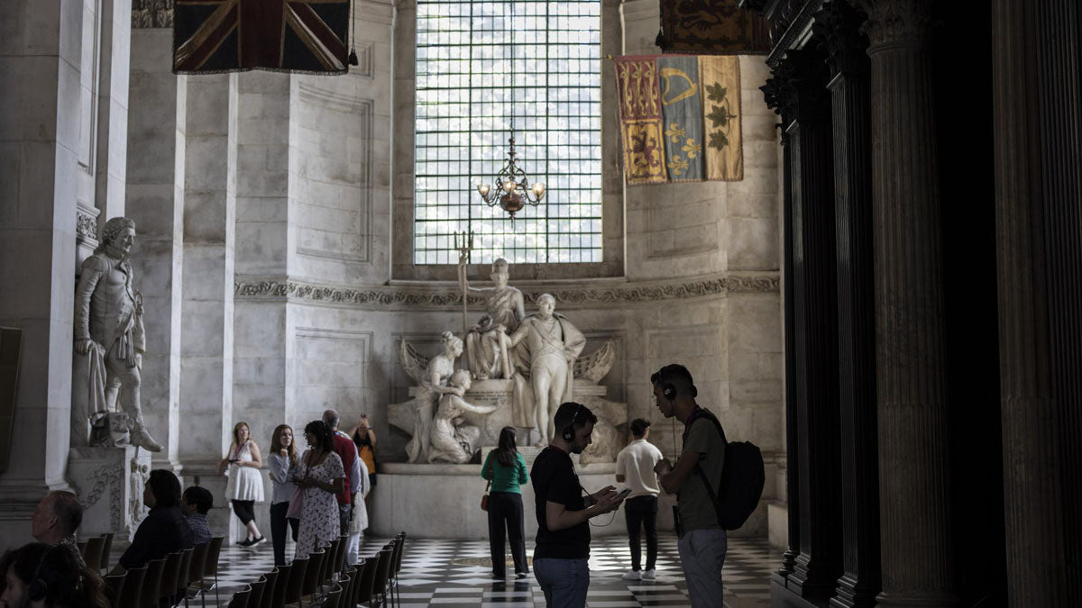St Paul's Cathderal & Guided Tour Day Trip - Monday 1st March 2027